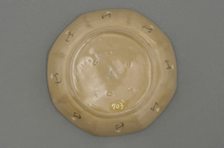 청자상감국화문팔각접시(18110)
